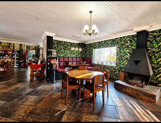 830M² RETAIL FOR SALE IN HEIDELBERG CENTRAL